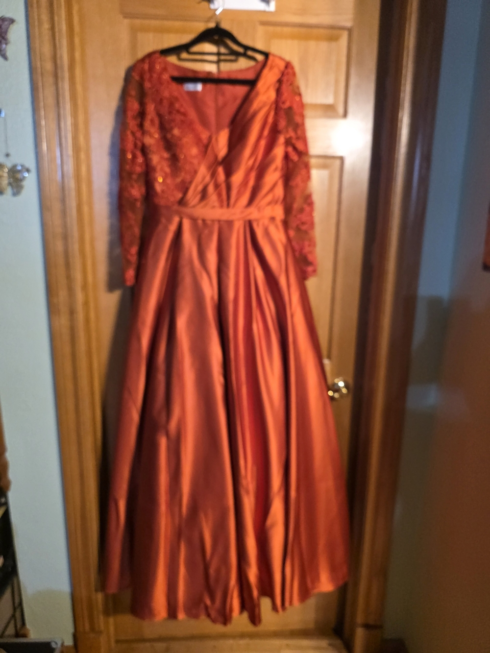 Elegant Vermillion Long Sleeve Satin Wedding Dress